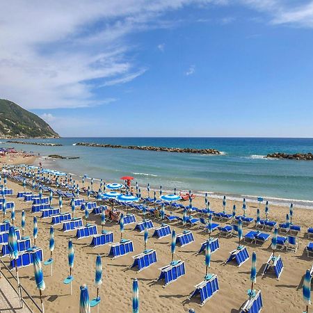 Nice Apartment In Moneglia With Kitchen Экстерьер фото